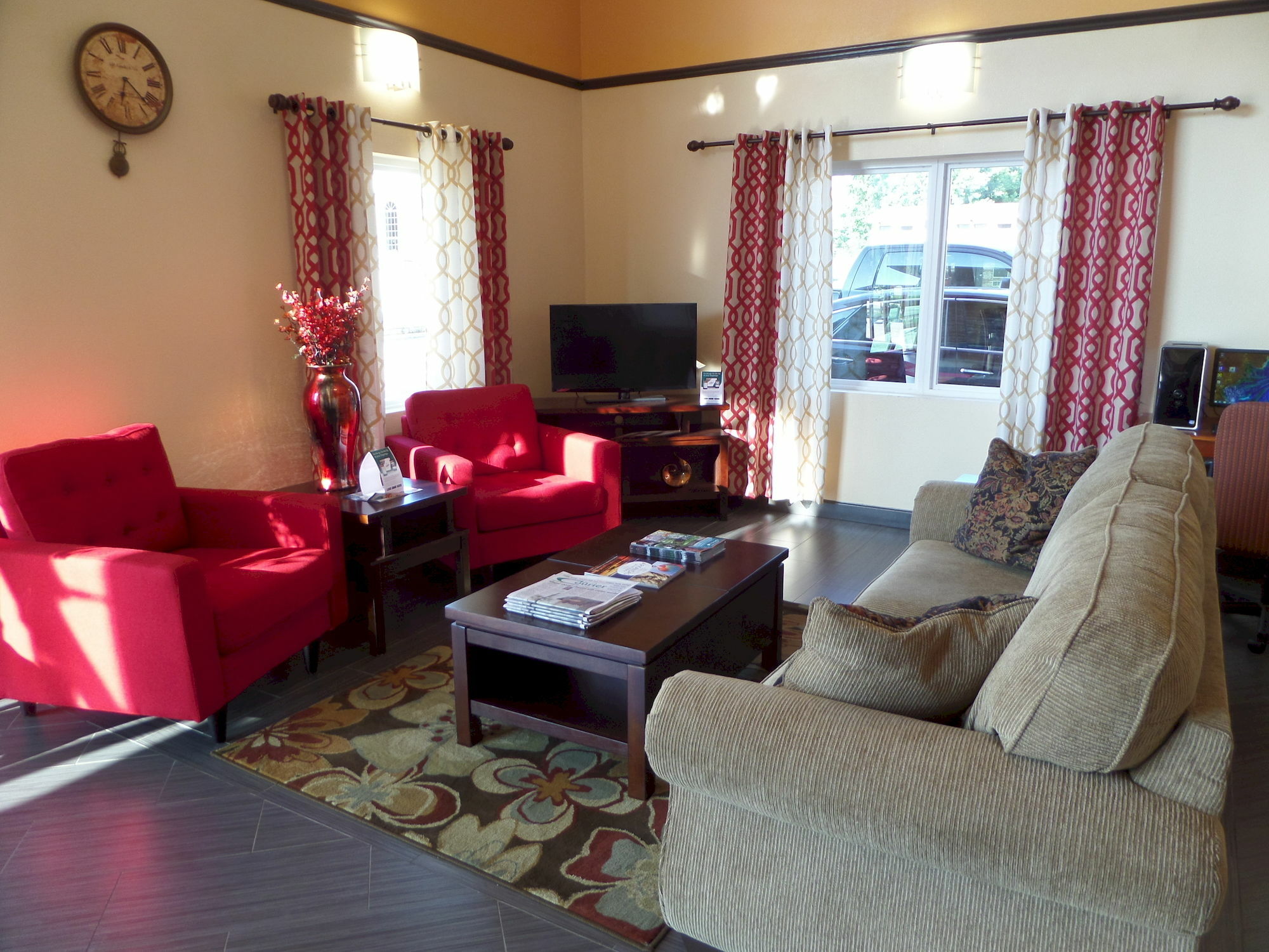 Homestay Inn & Suites Russellville Bagian luar foto